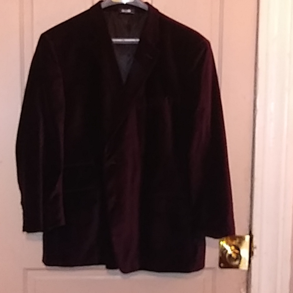Tommy Hilfiger burgundy velvet suit jacket